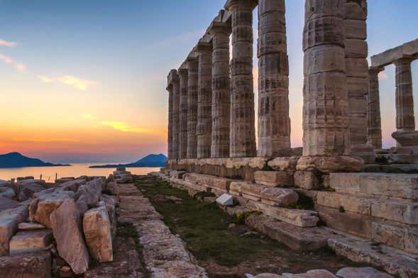 Tourist Bus to Cape Sounion